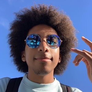 Meet your Posher, Elijah